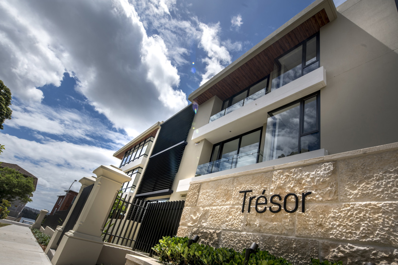 2. Tresor Sign & Facade